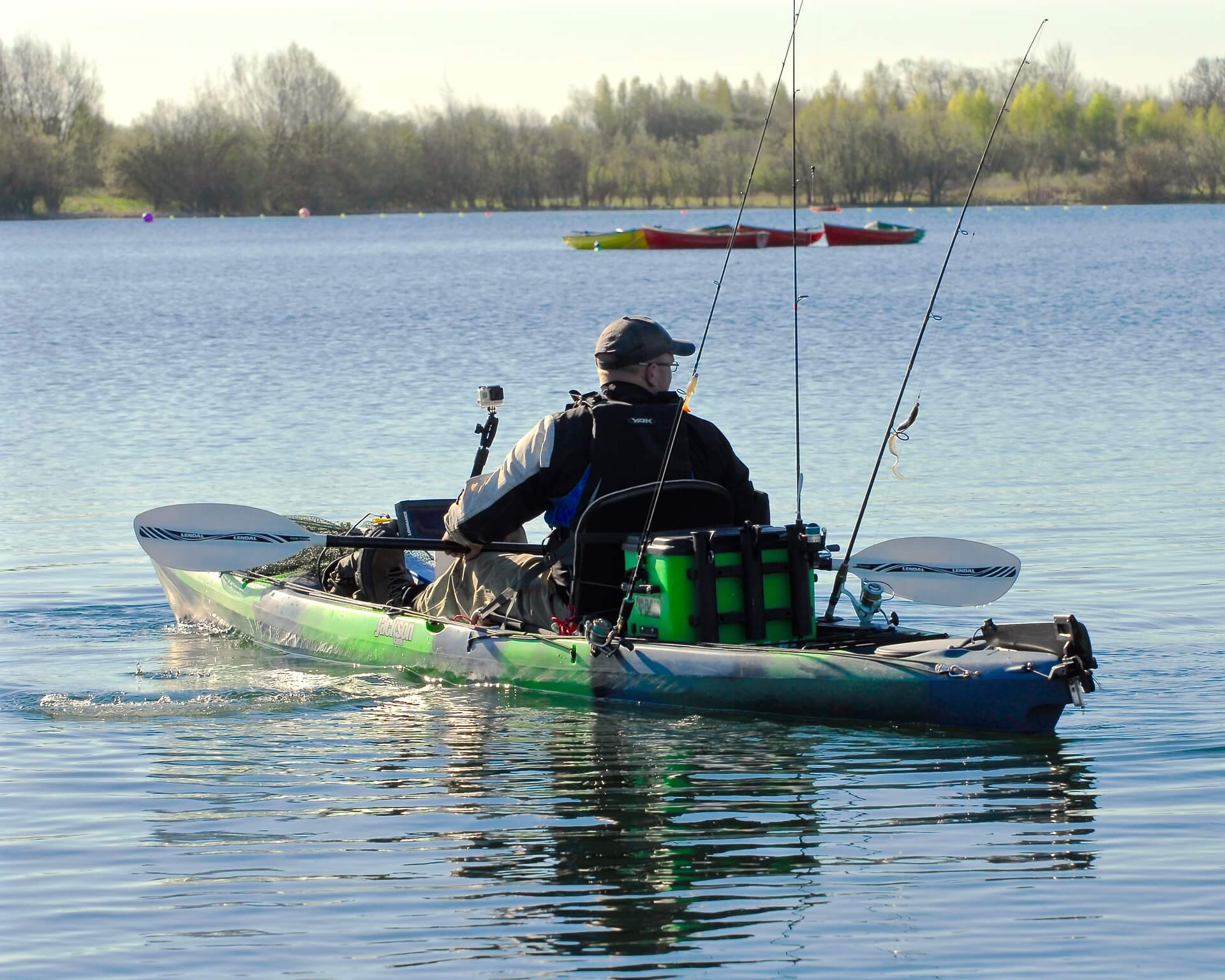 how to rent a kayak in fishing planet